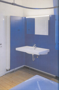 Modern Bathrooms 08-200x.jpg