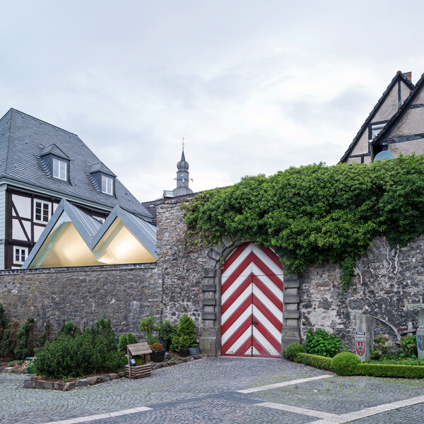 Gable roof landscape